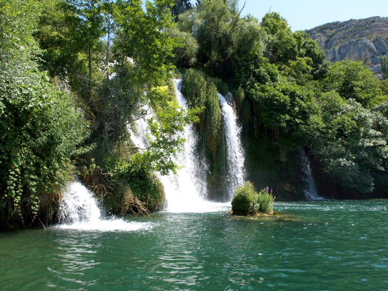 Roški waterfall