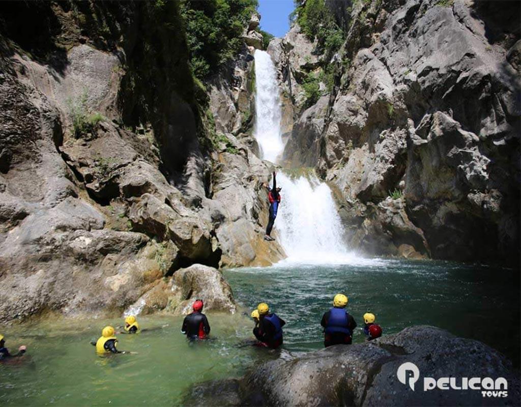 Extreme Canyoning Cliff Jumping